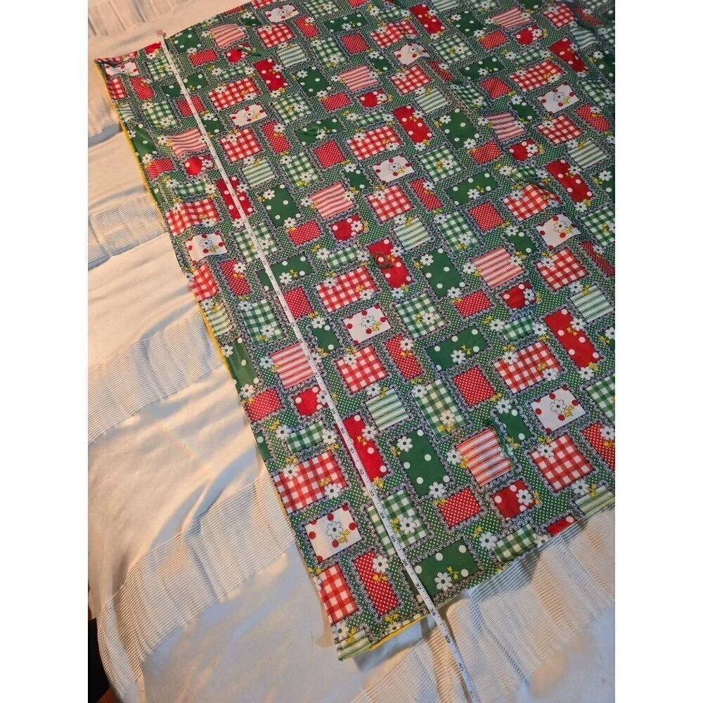 Vintage 60s 70s Granny Floral Patchwork Retro Throw Blanket